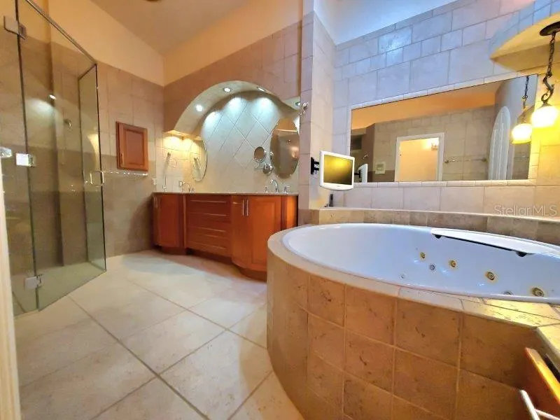 1309 CASEY KEY DR