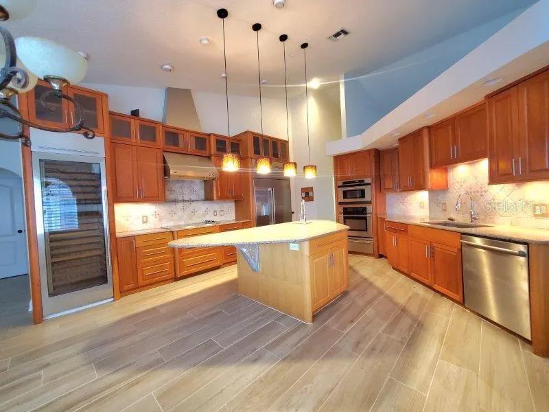 1309 CASEY KEY DR