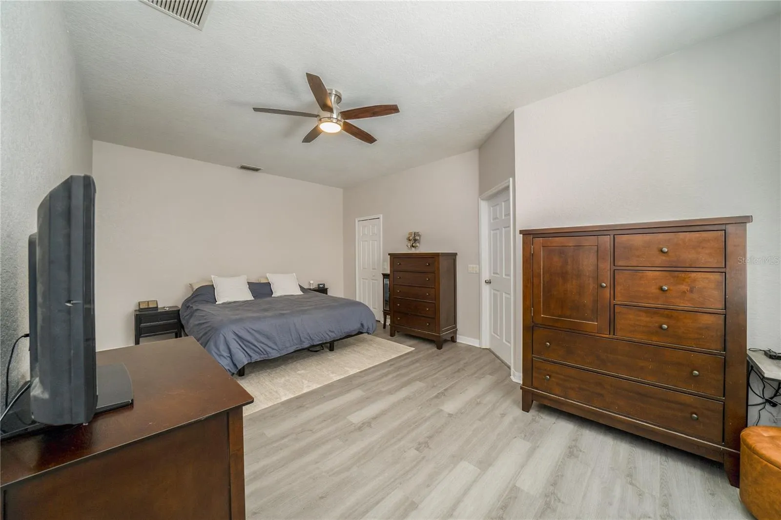 3515 JANUARY AVE
