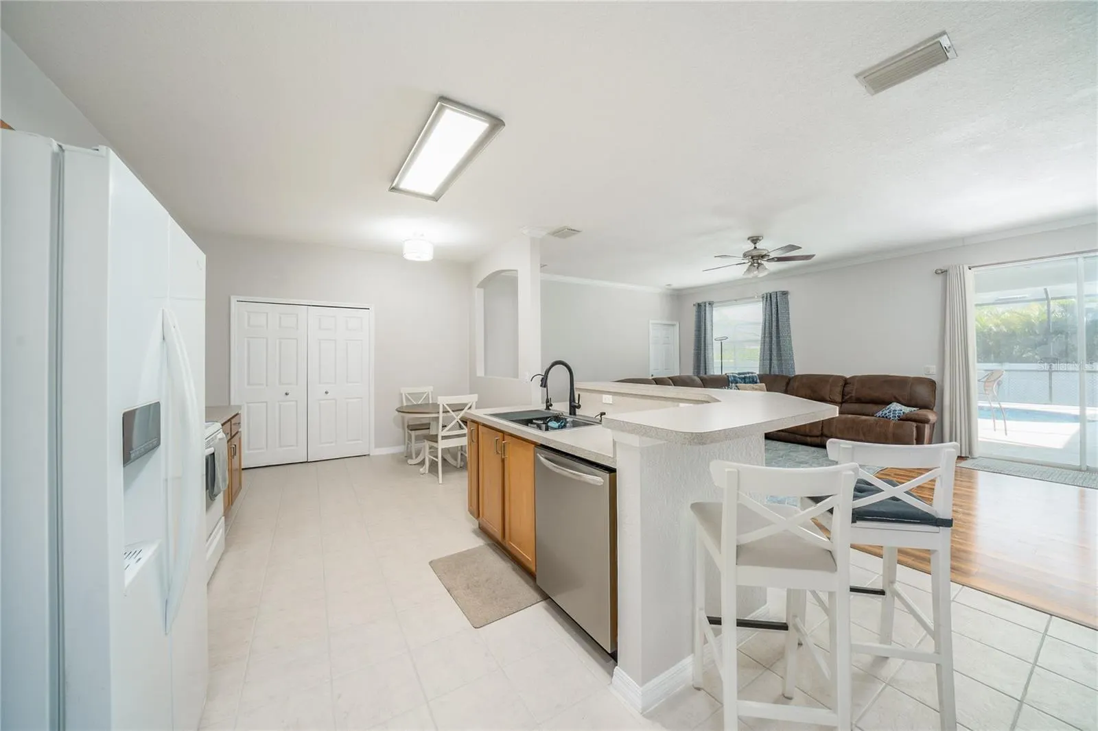 3515 JANUARY AVE