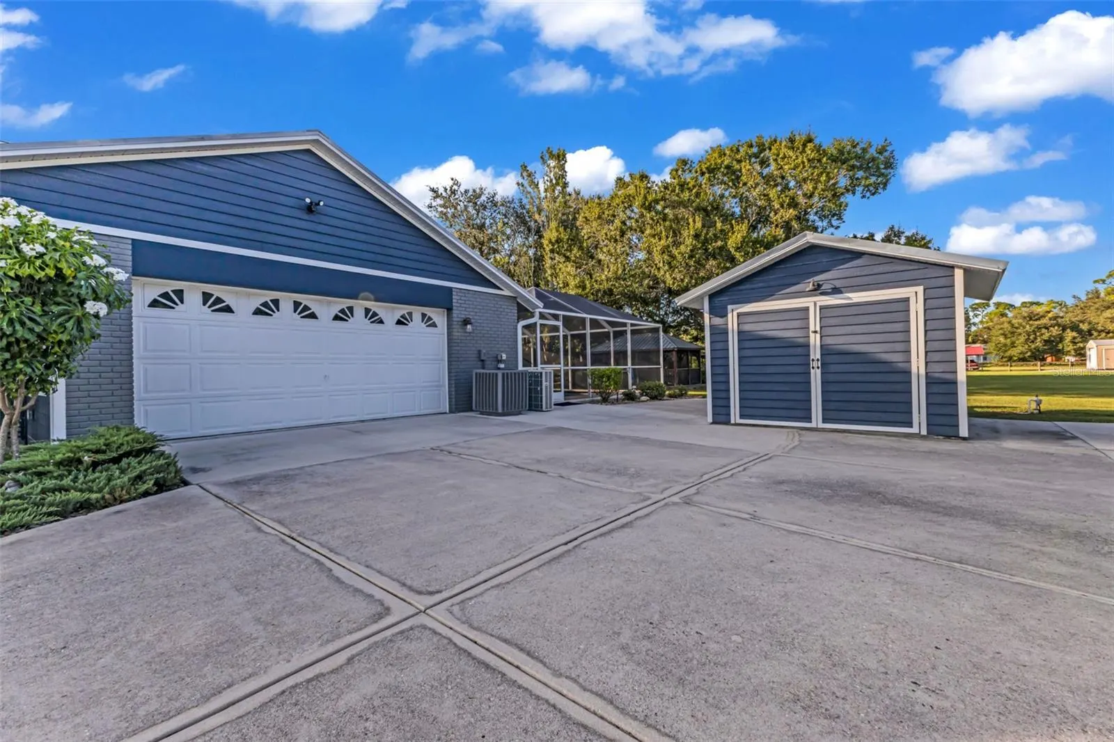 29290 LEAH RD