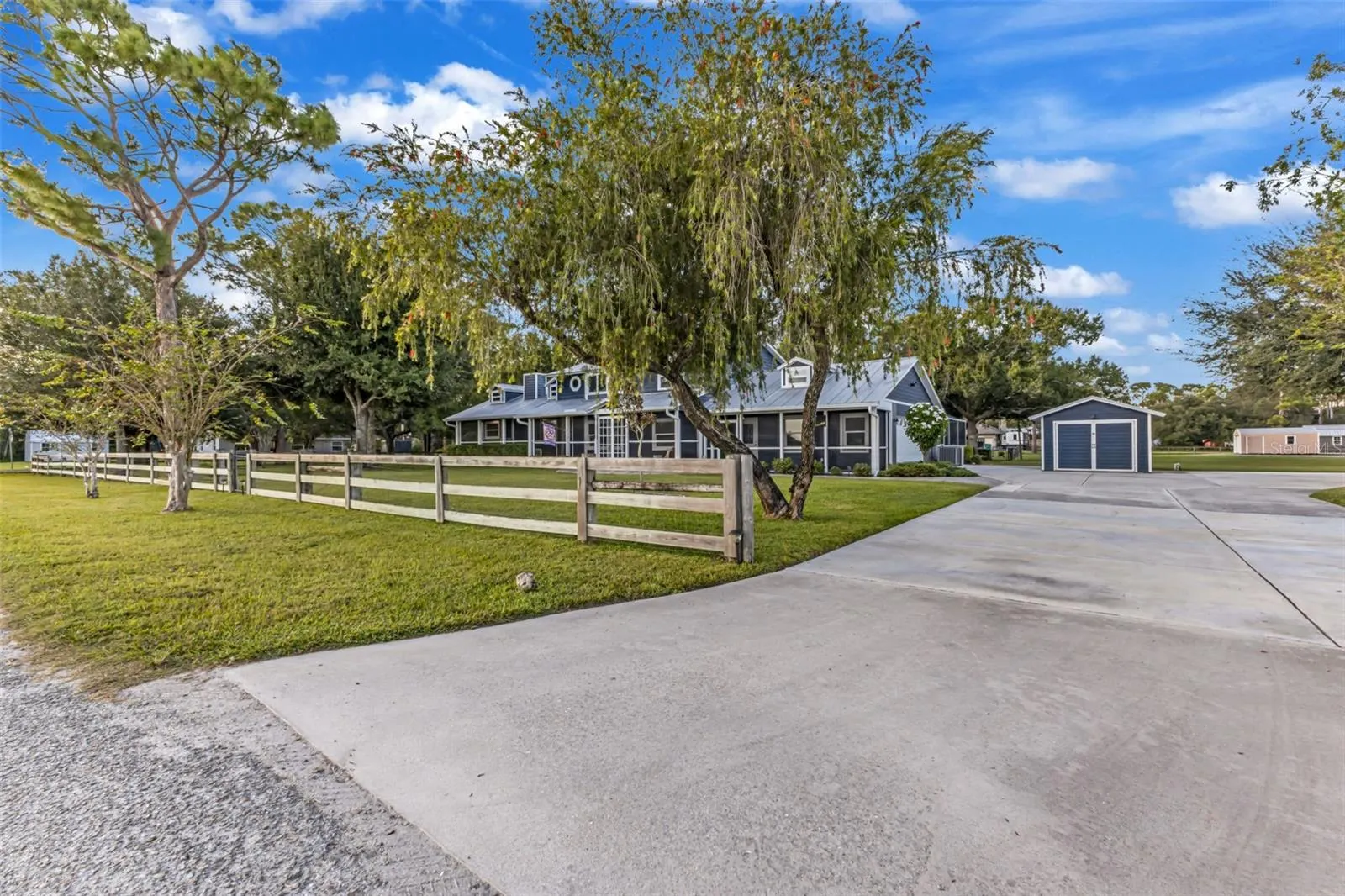 29290 LEAH RD
