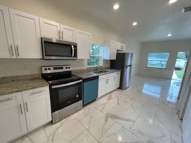 28376 SEAL CT
