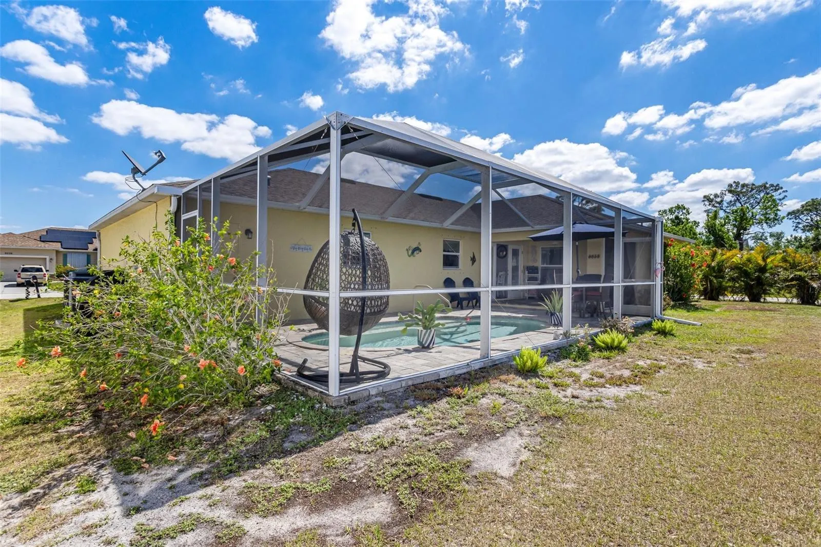 6235 BIXEL LN