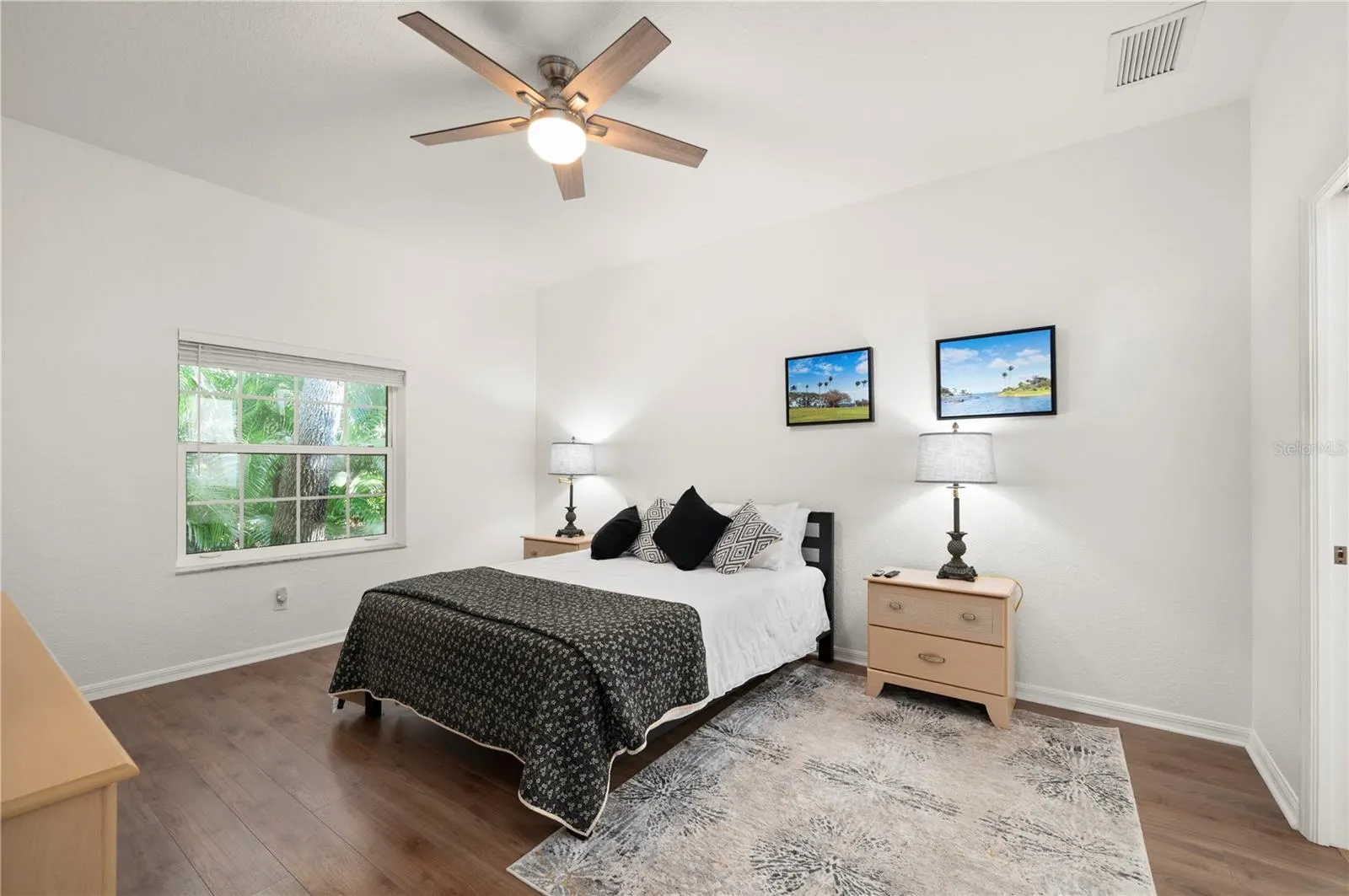 1260 WHITE OAK TRL