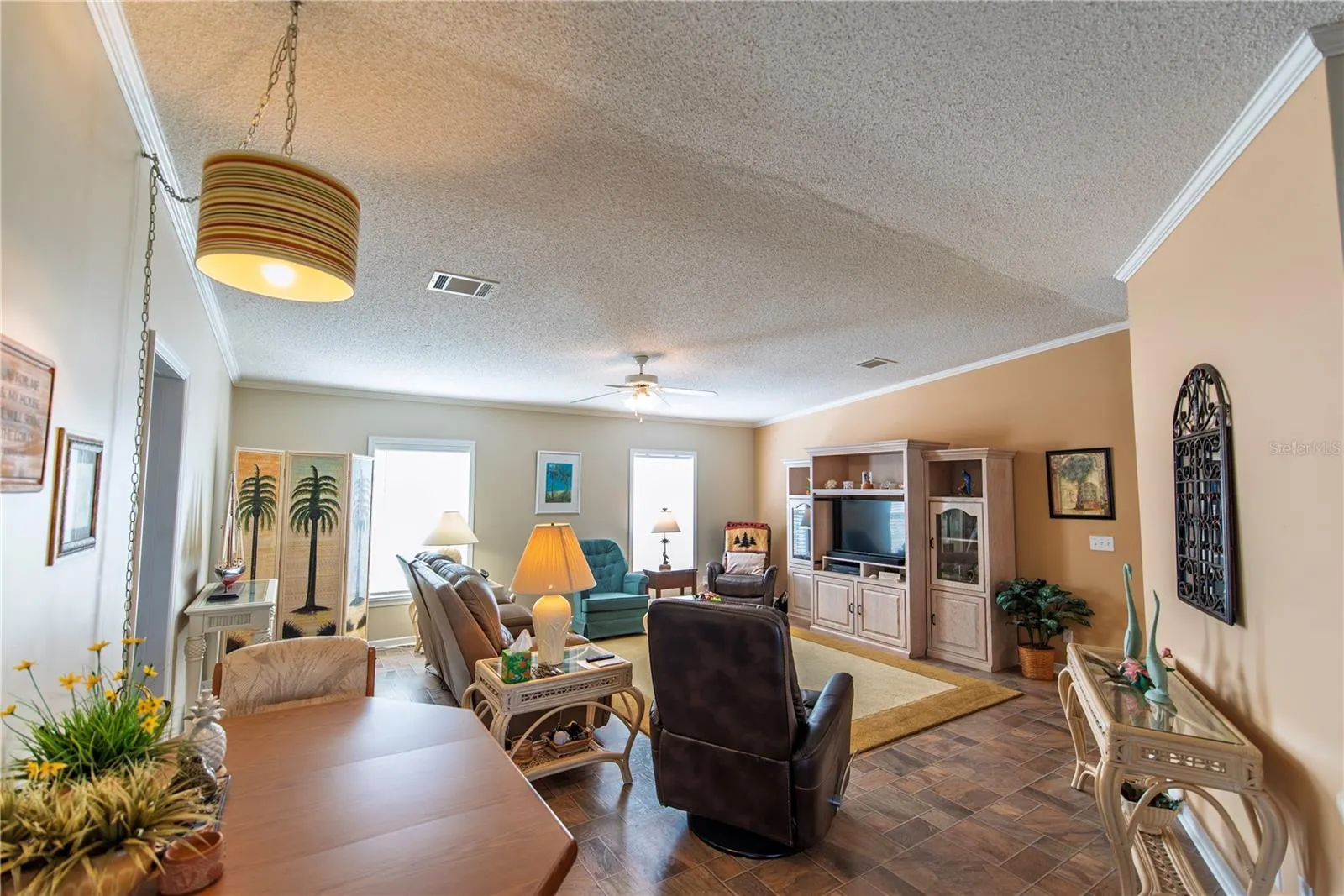 36 EMDEN CIR
