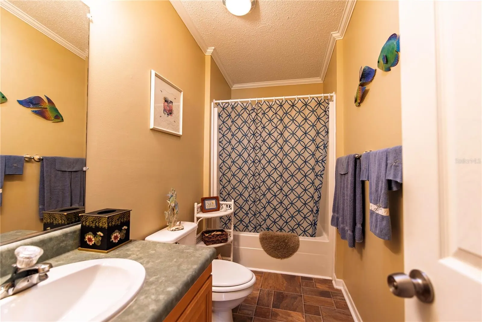 36 EMDEN CIR