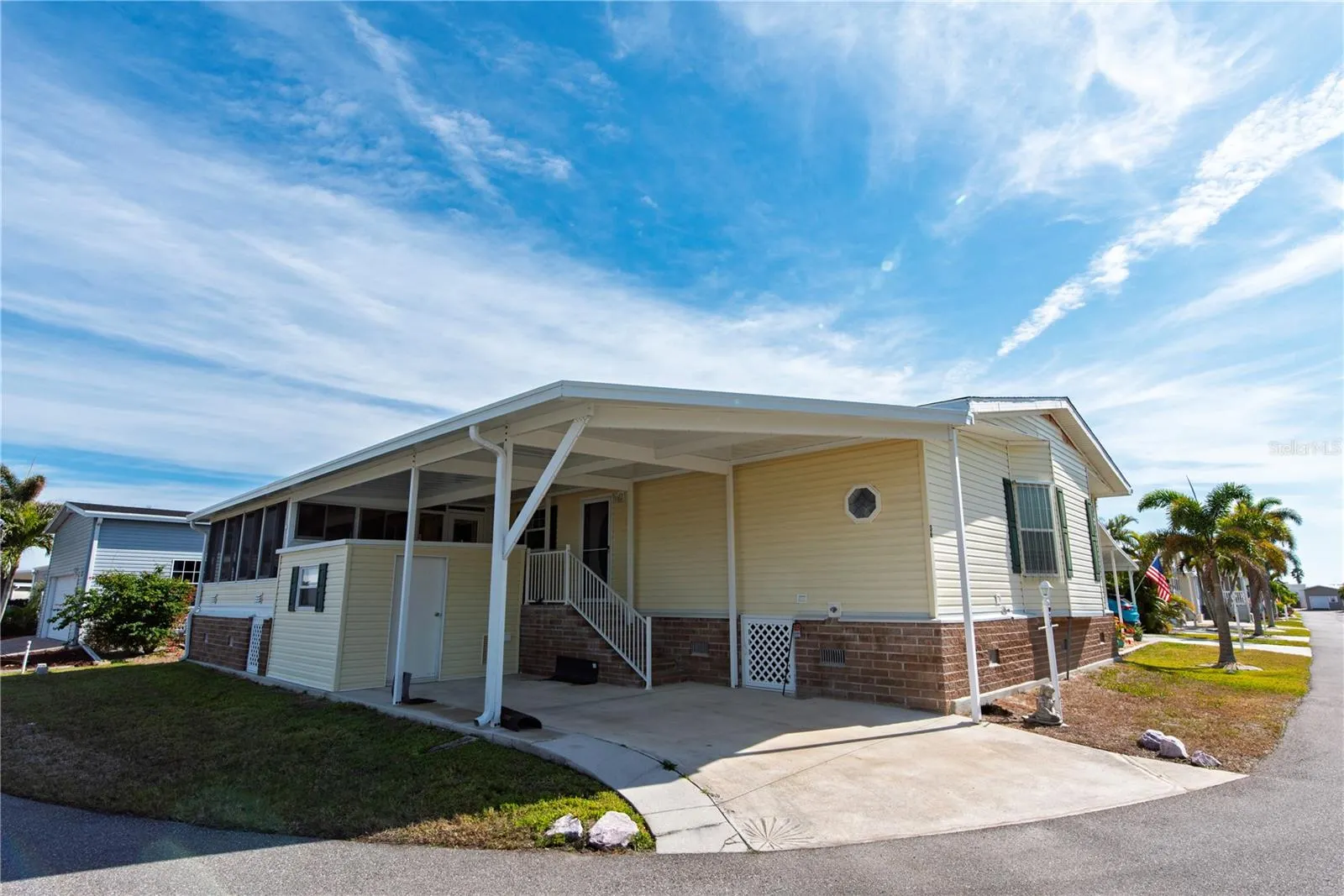 36 EMDEN CIR