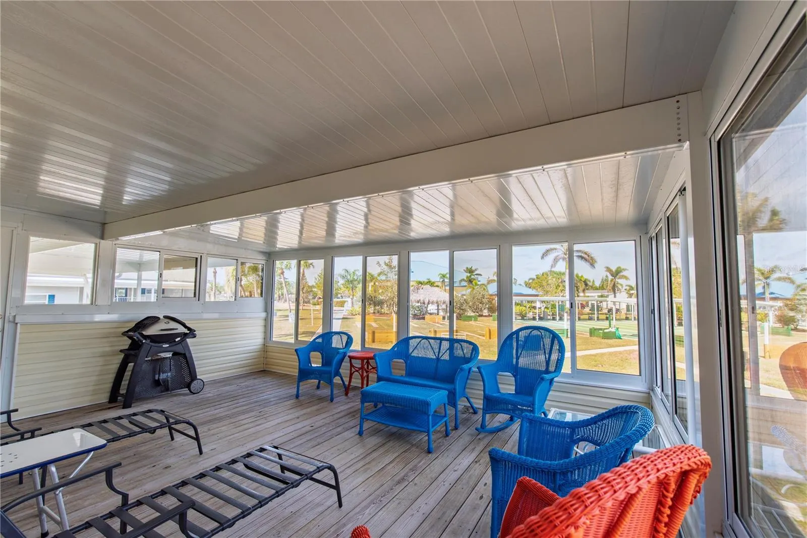 36 EMDEN CIR