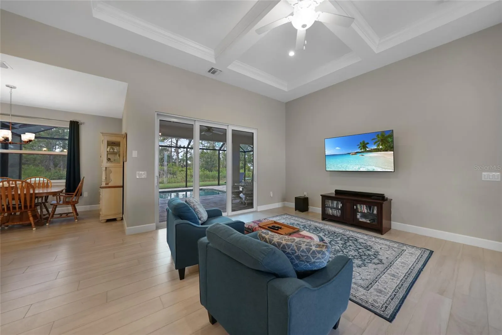 5435 MONTEGO LN
