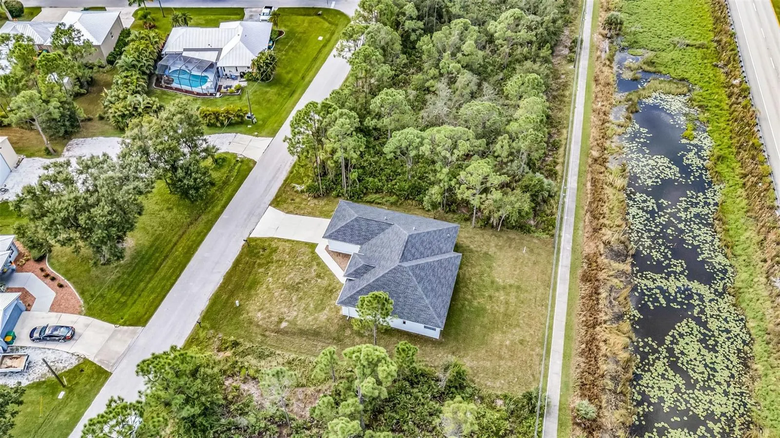 3297 SWANEE RD