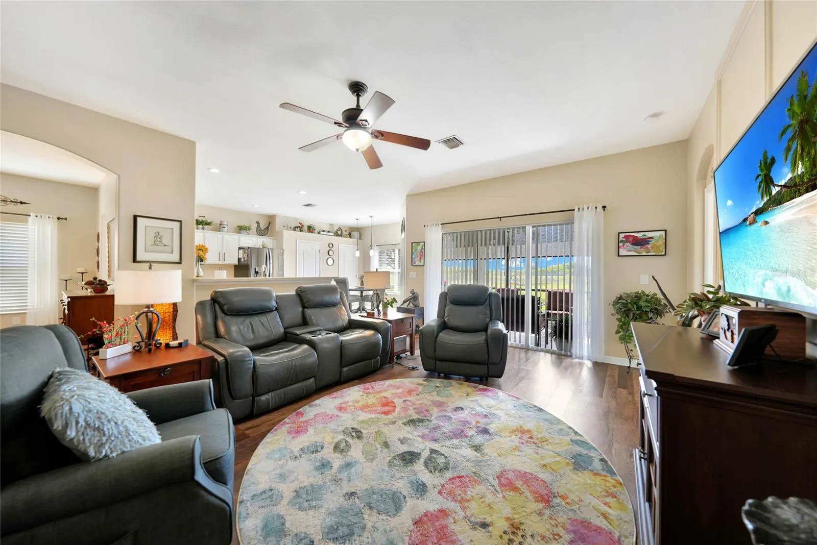 2772 SUNCOAST LAKES BLVD