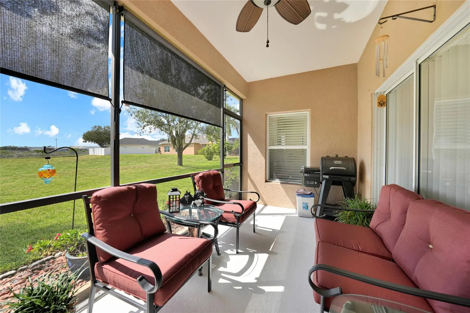 2772 SUNCOAST LAKES BLVD
