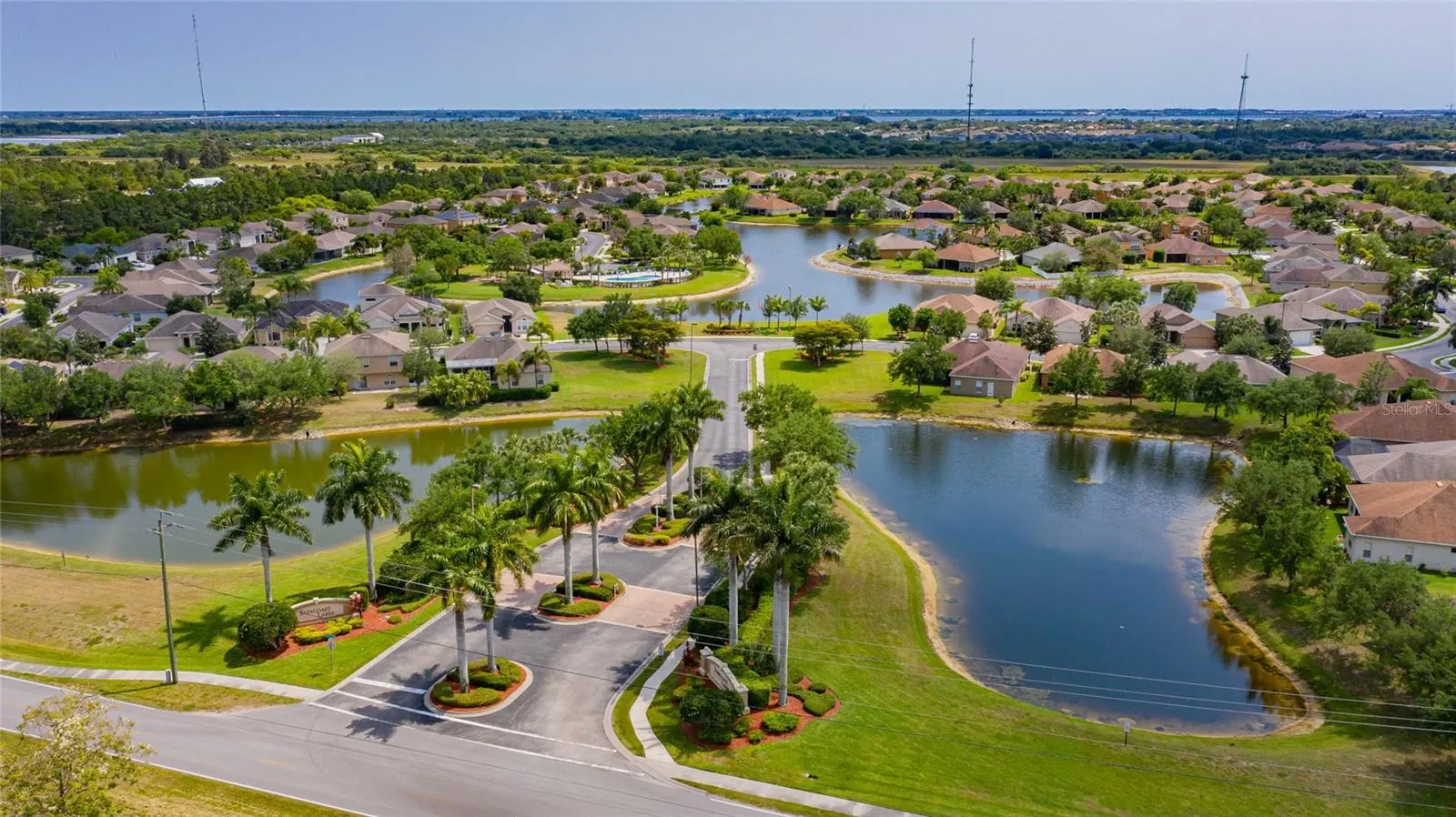 2772 SUNCOAST LAKES BLVD