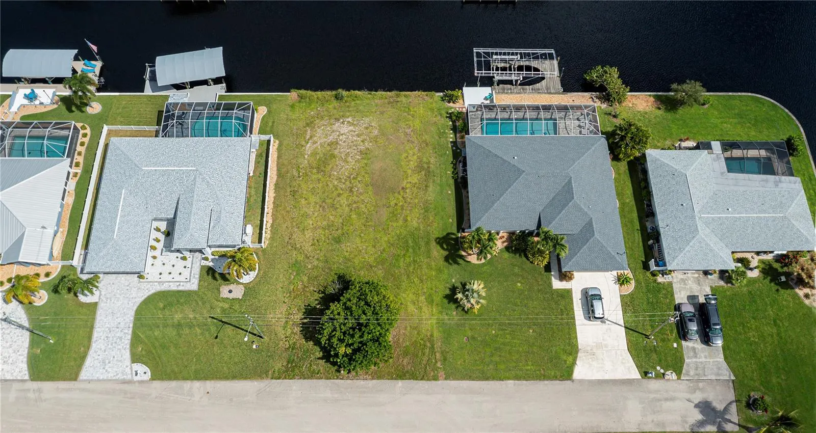 3725 SE 13TH AVE