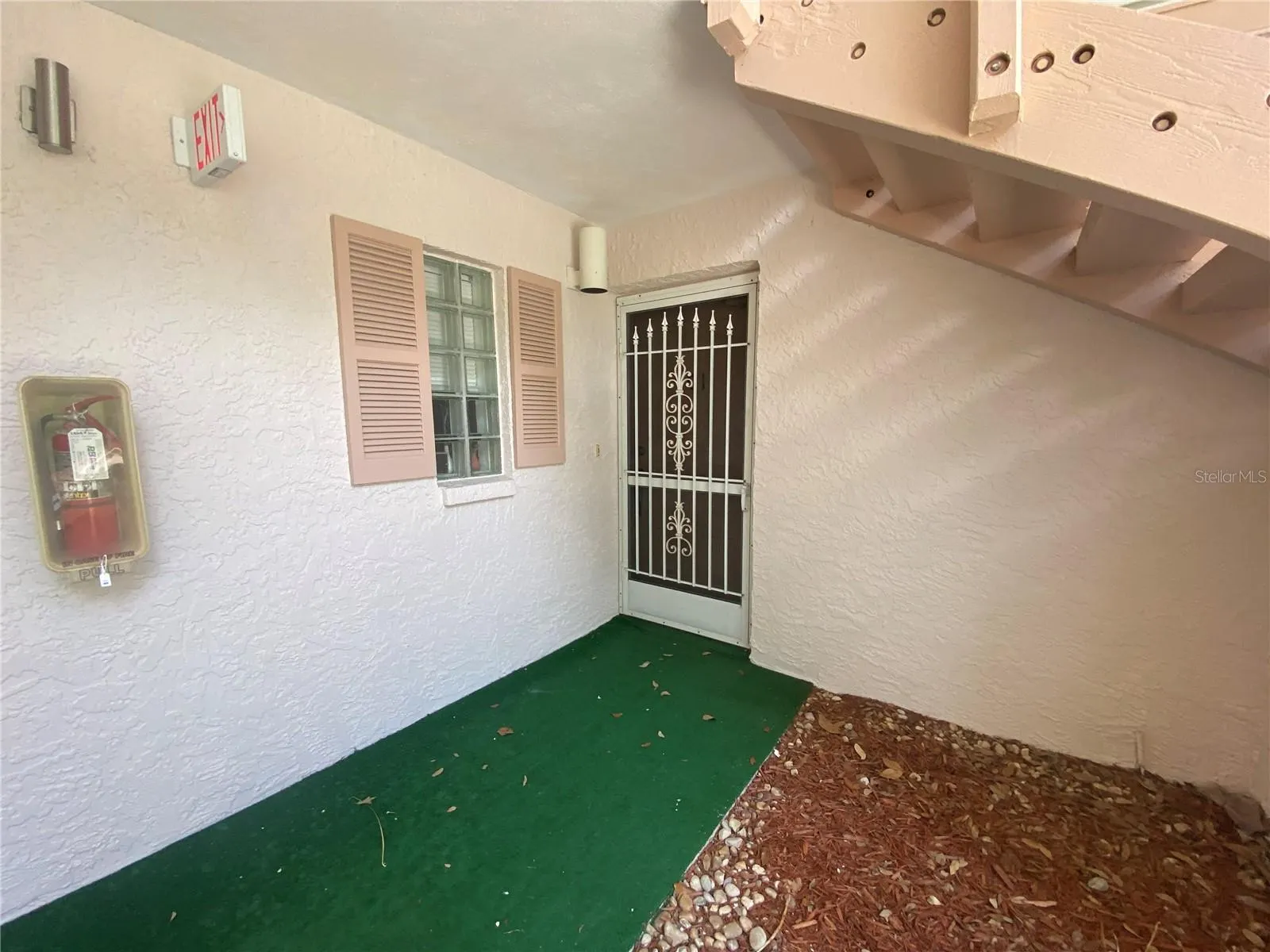 1051 FORREST NELSON BLVD #101, #101