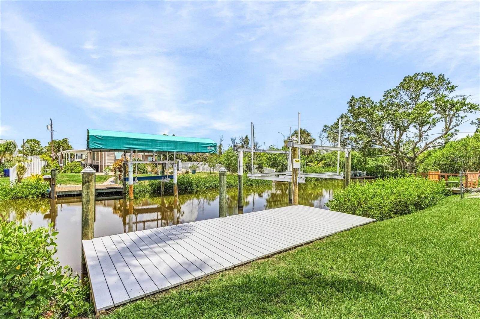 3118 BAYBERRY AVE