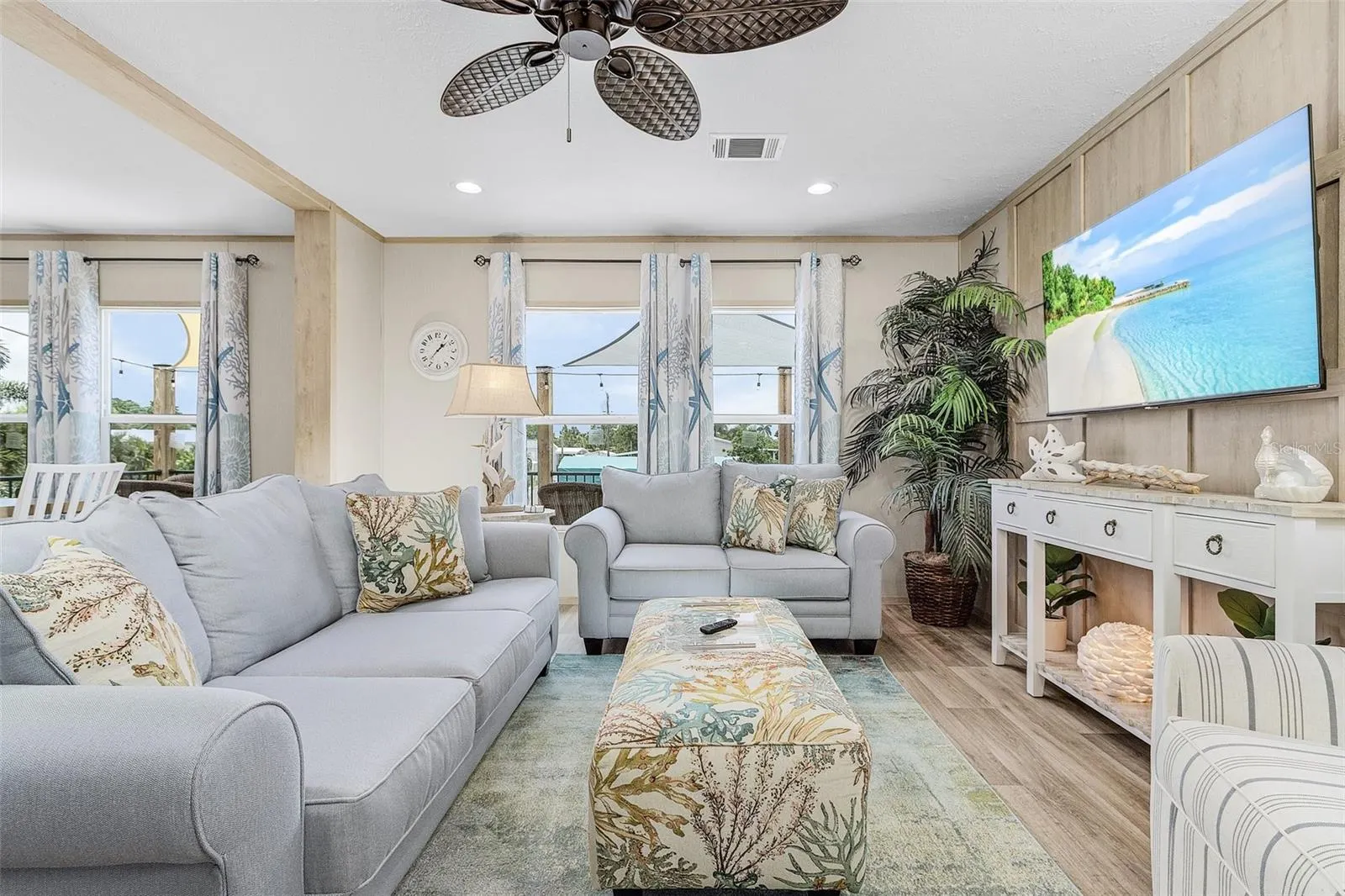 3118 BAYBERRY AVE