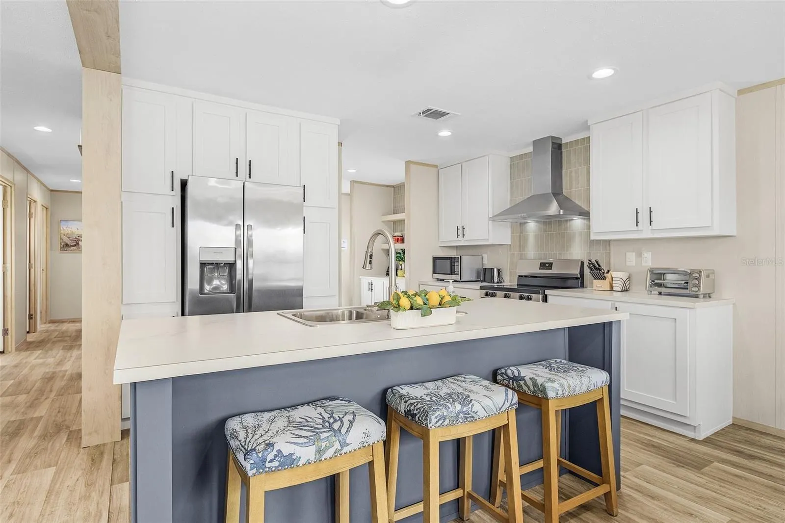 3118 BAYBERRY AVE