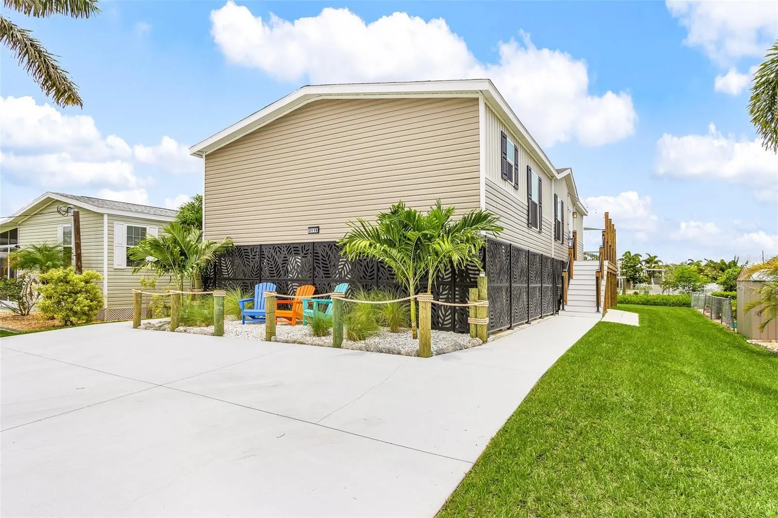 3118 BAYBERRY AVE