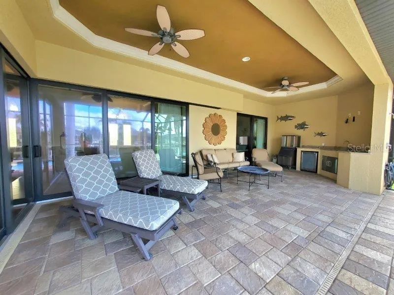 4068 LA COSTA ISLAND CT