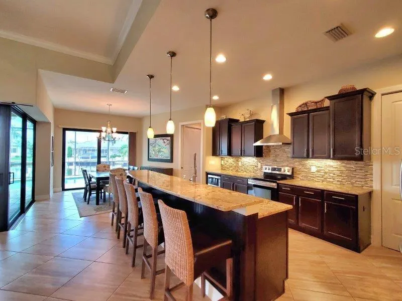 4068 LA COSTA ISLAND CT
