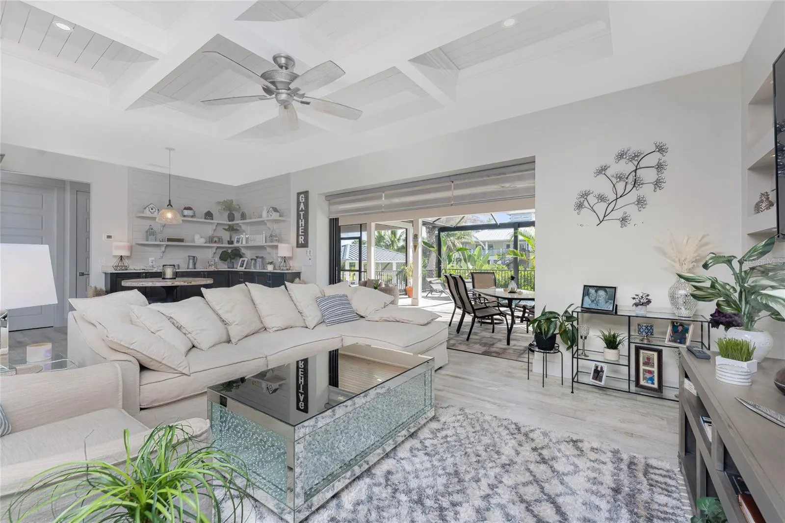 3824 COLONY CT