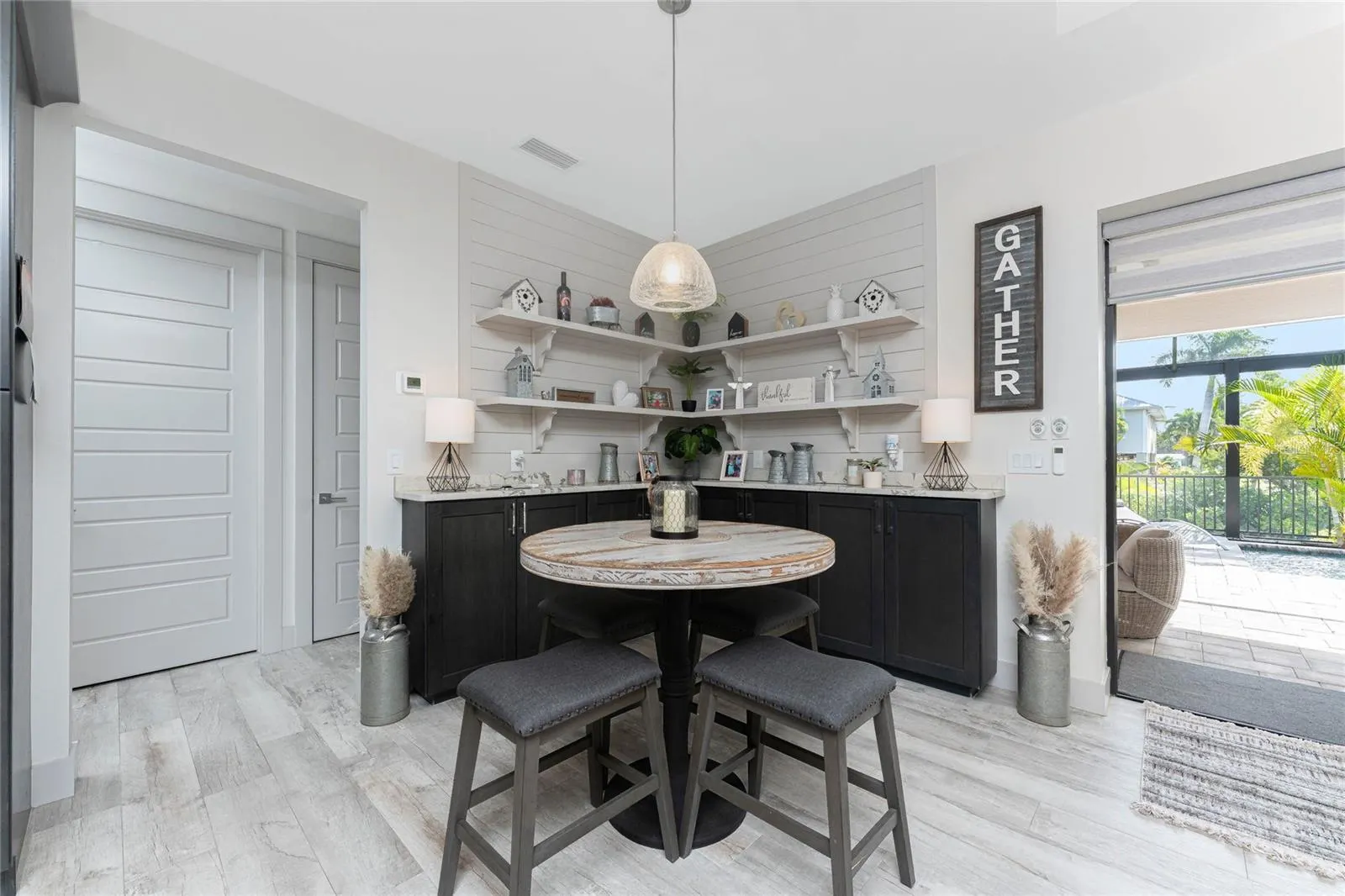 3824 COLONY CT