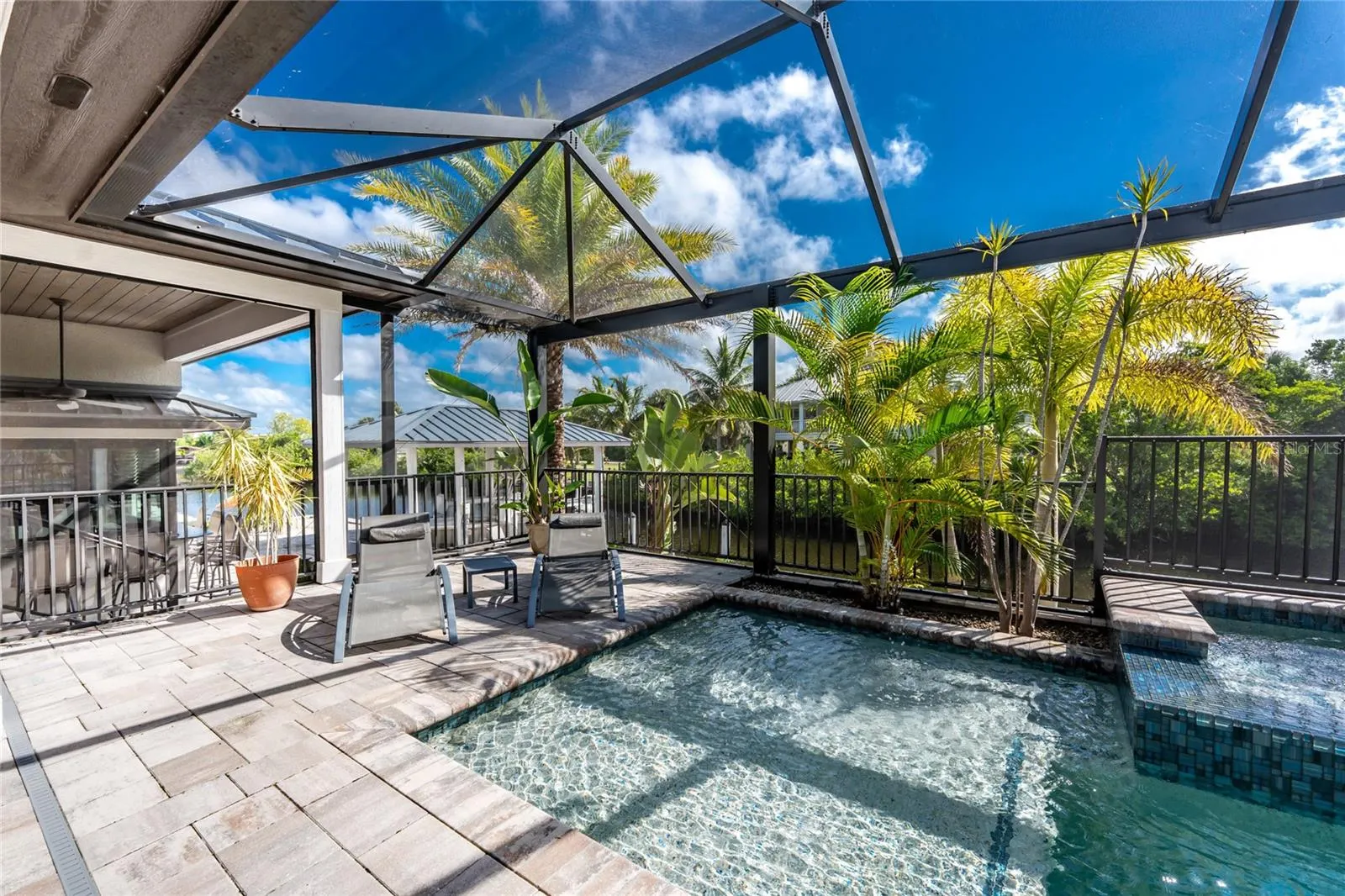 3824 COLONY CT