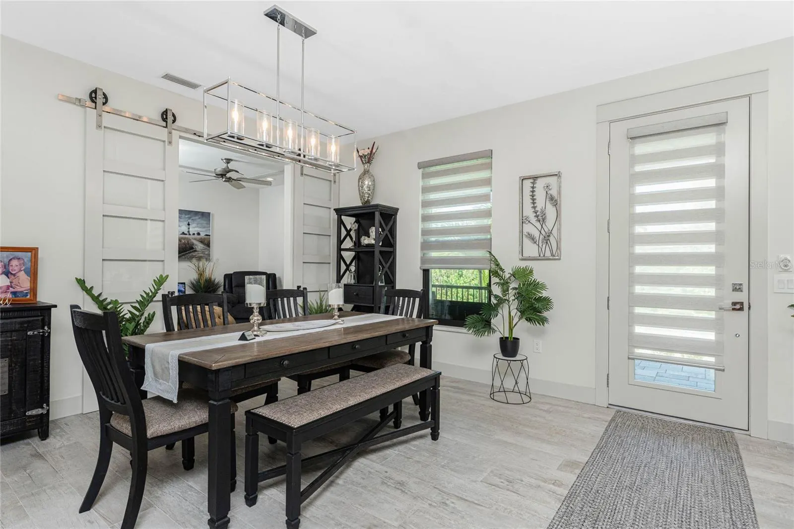 3824 COLONY CT