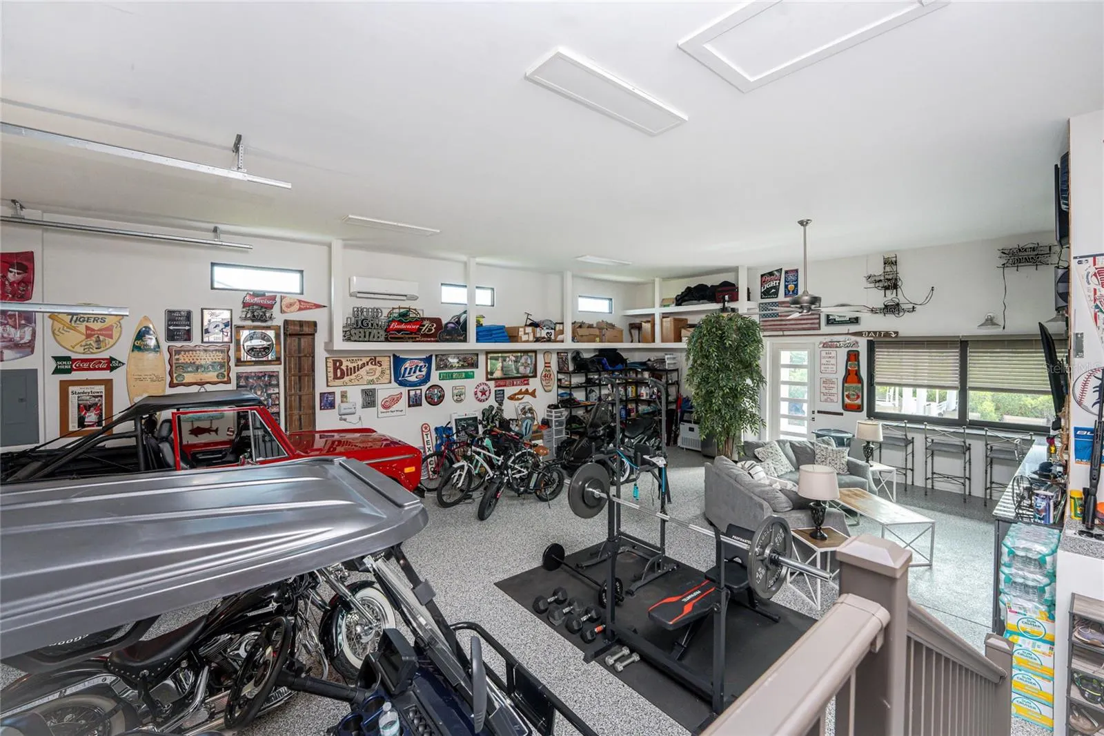 3824 COLONY CT