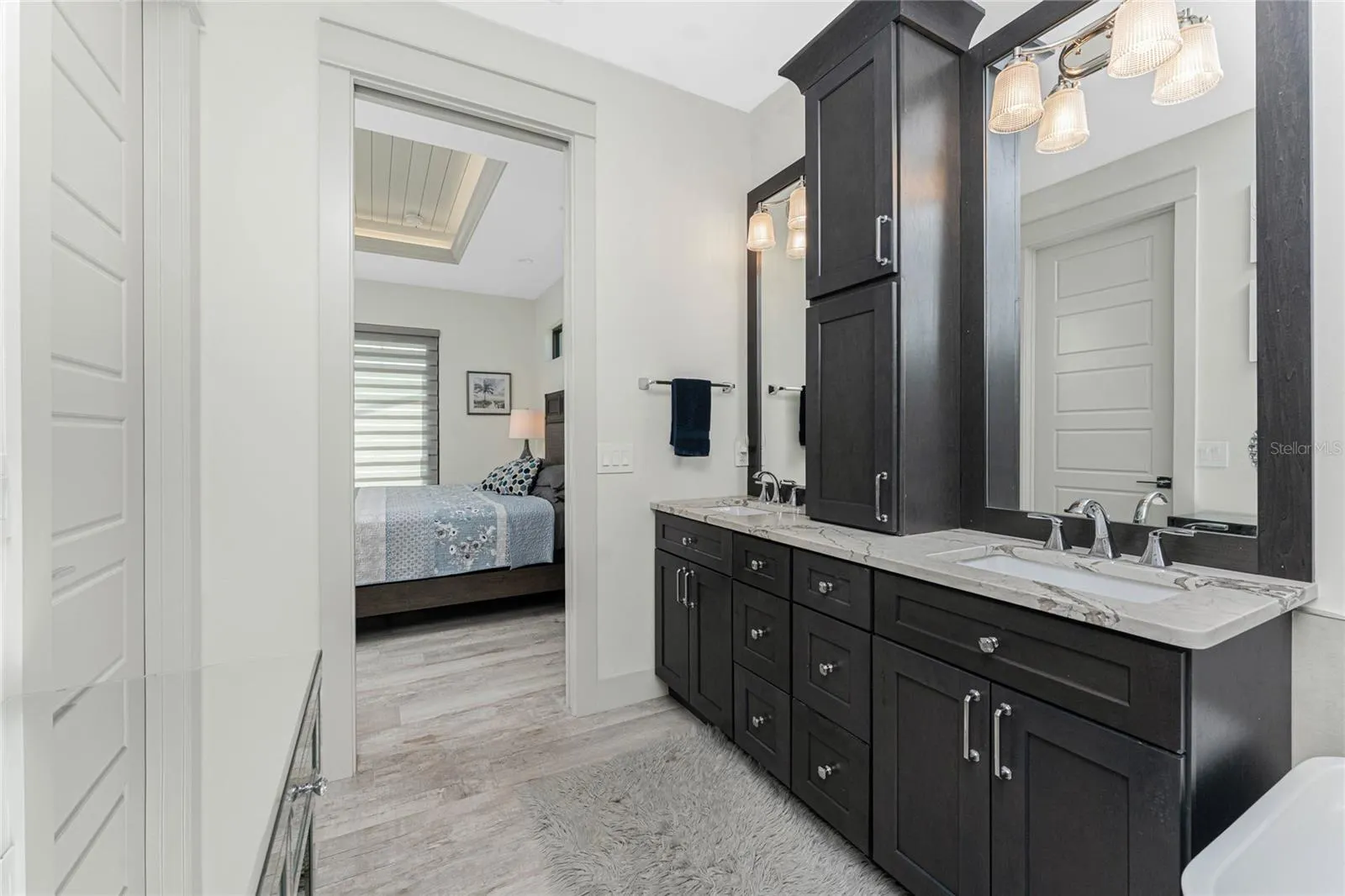 3824 COLONY CT