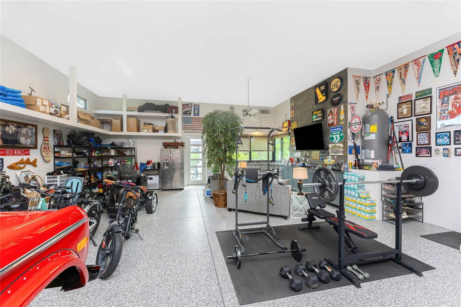 3824 COLONY CT