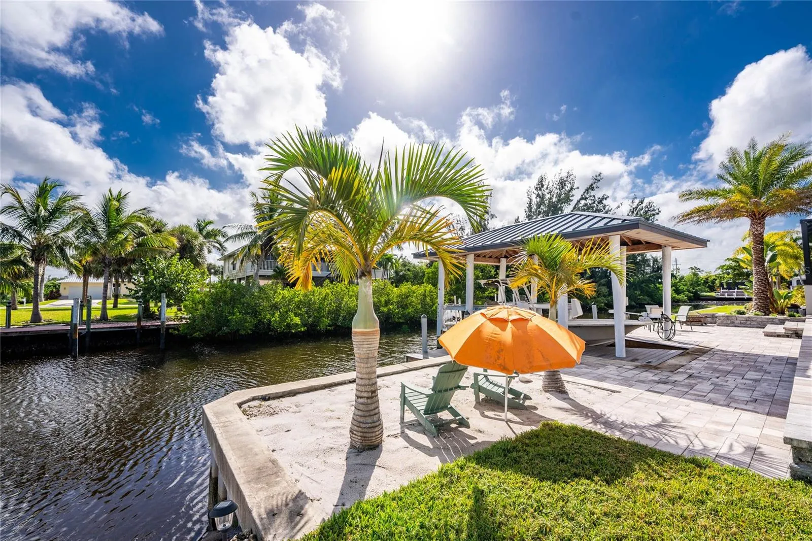 3824 COLONY CT