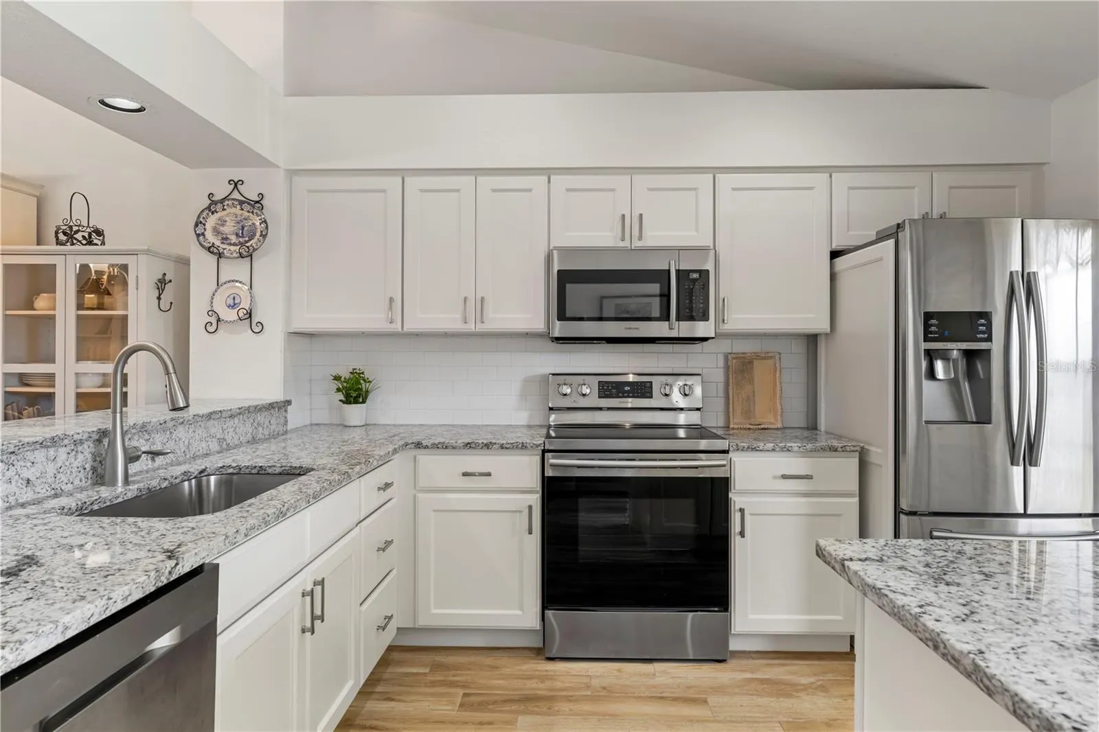 4000 BAL HARBOR BLVD #126, #126