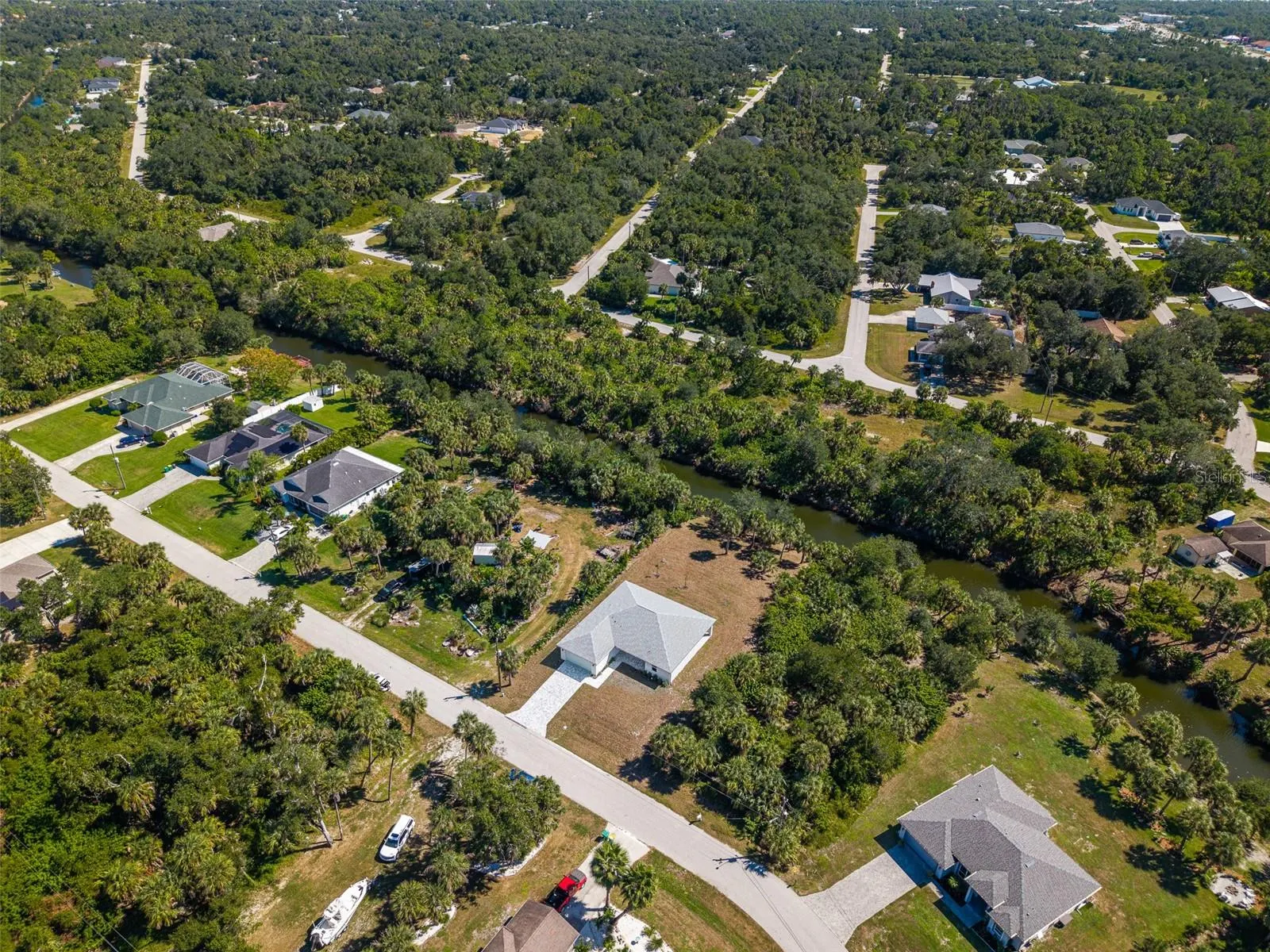 384 TAZEWELL DR