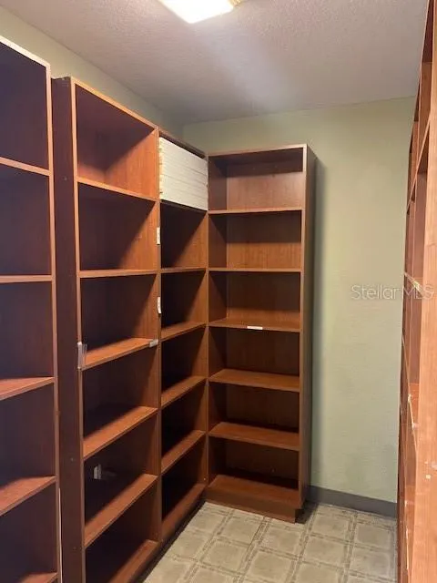 3390 TAMIAMI TRL #203, #203