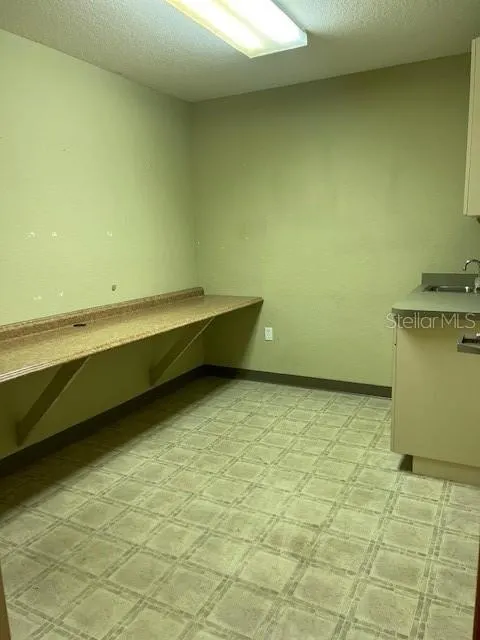 3390 TAMIAMI TRL #203, #203