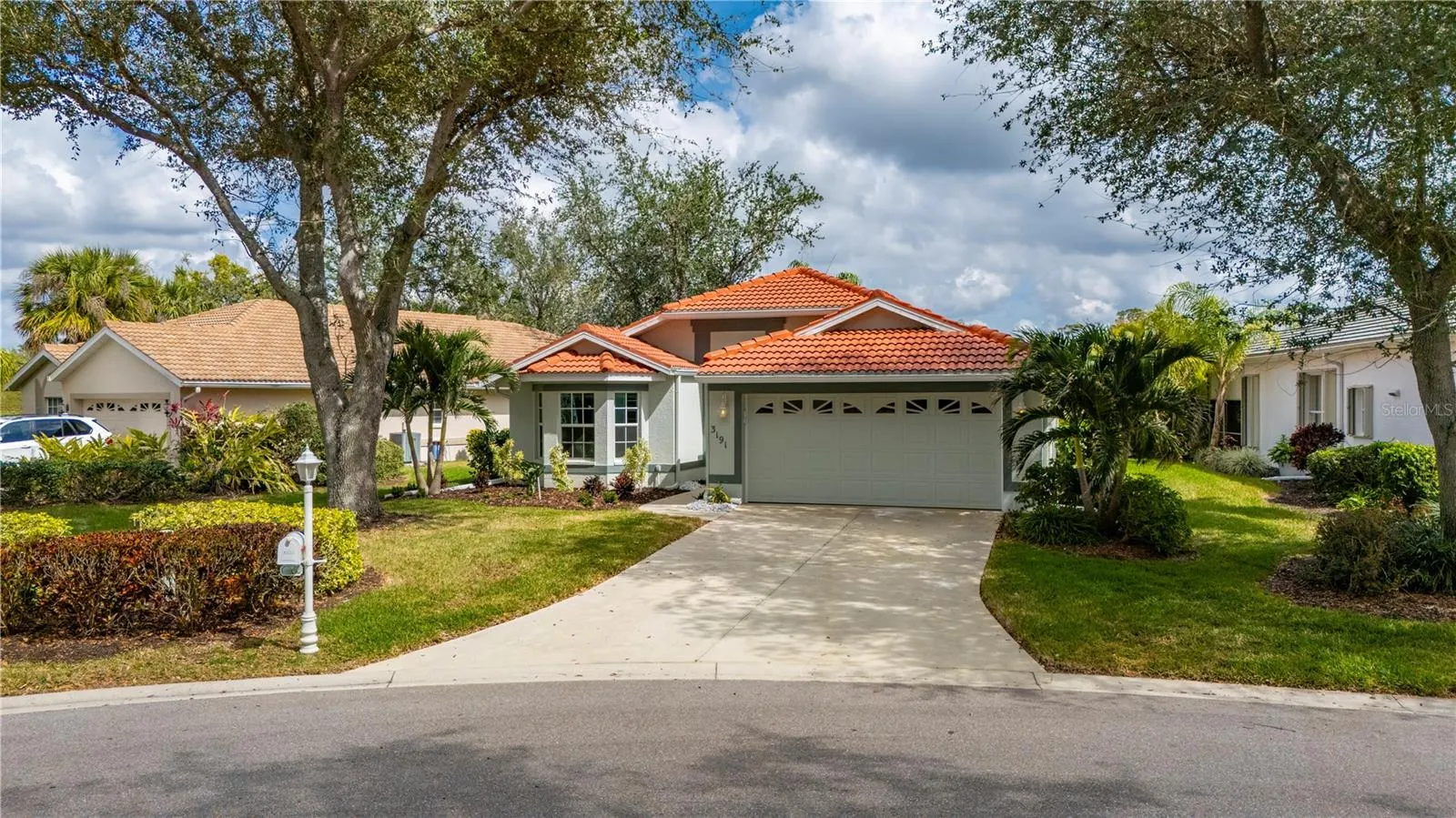 3191 VILLAGE LN