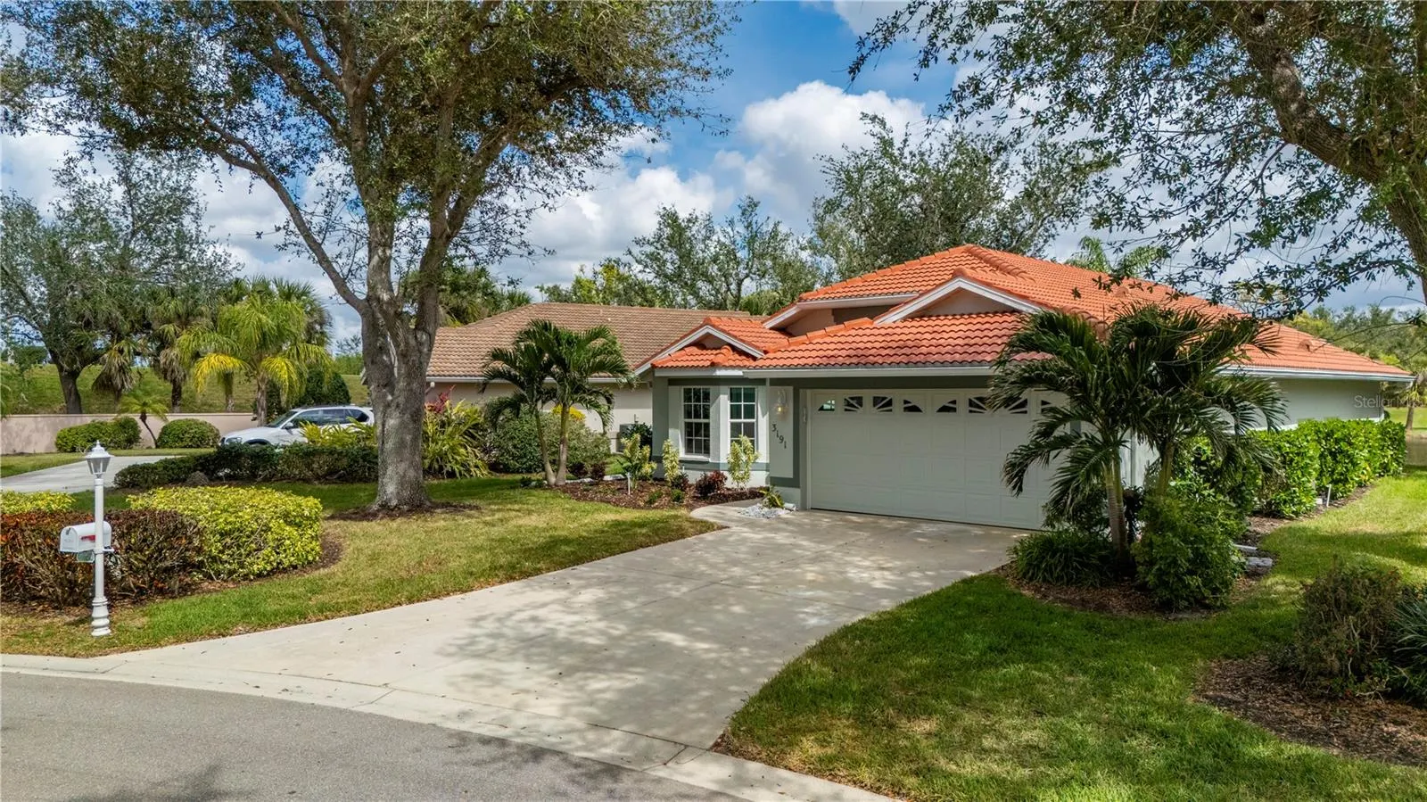 3191 VILLAGE LN