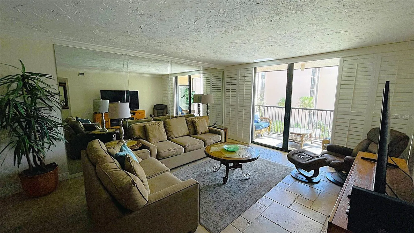 6480 MIDNIGHT PASS RD #403, #403