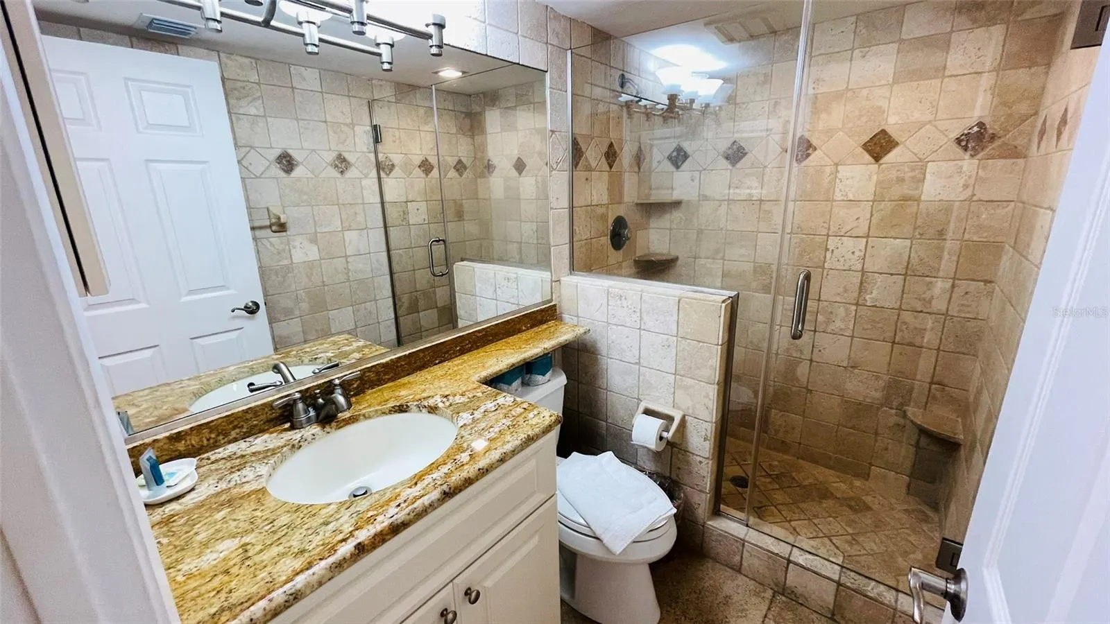 6480 MIDNIGHT PASS RD #403, #403