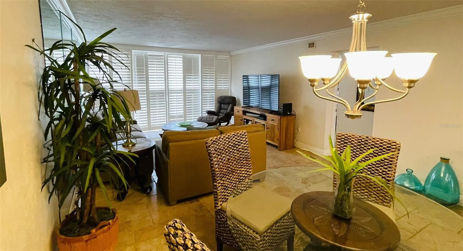 6480 MIDNIGHT PASS RD #403, #403