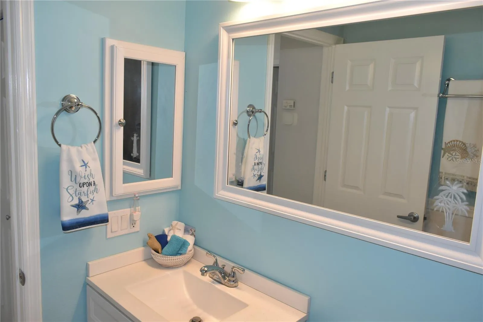 3920 BAL HARBOR BLVD #B1, #B1