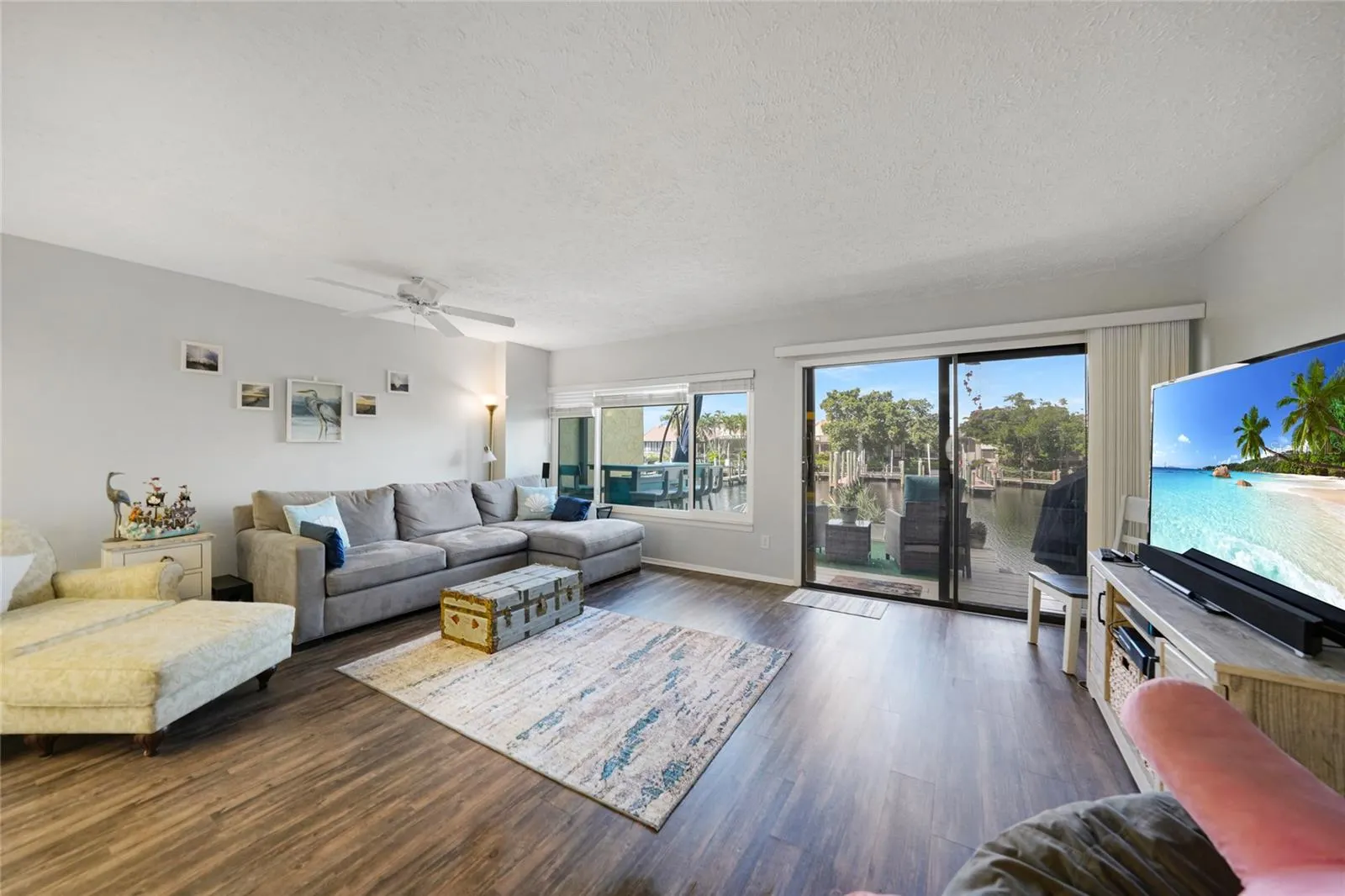 25188 MARION AVE #1033, #1033