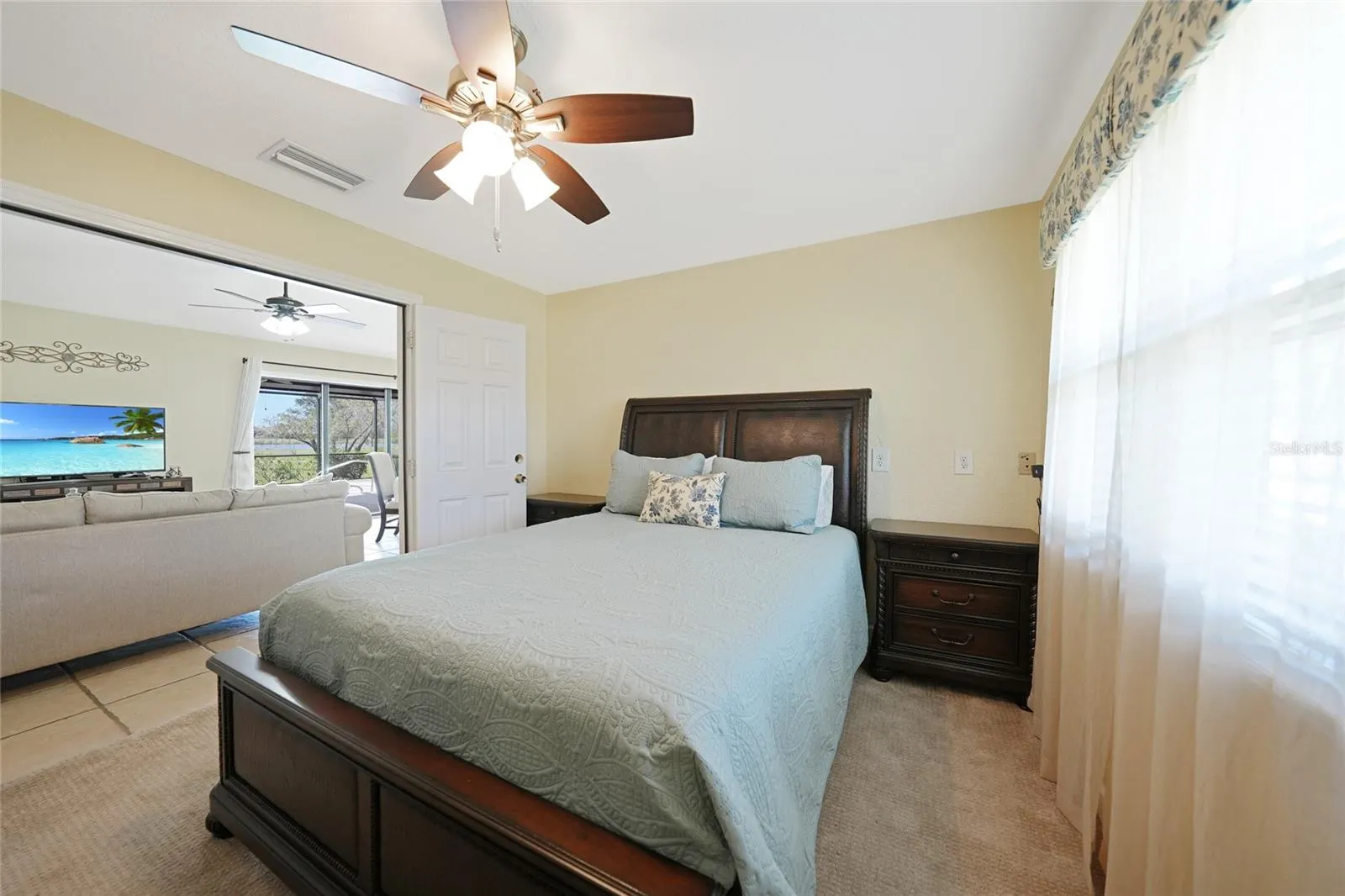 3767 TRIPOLI BLVD