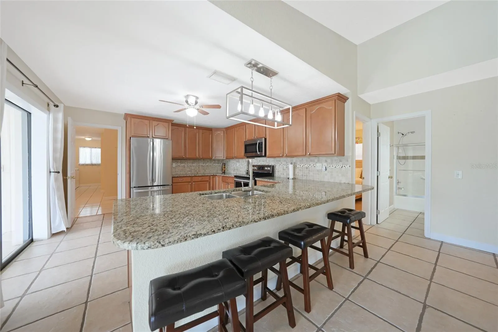 3767 TRIPOLI BLVD