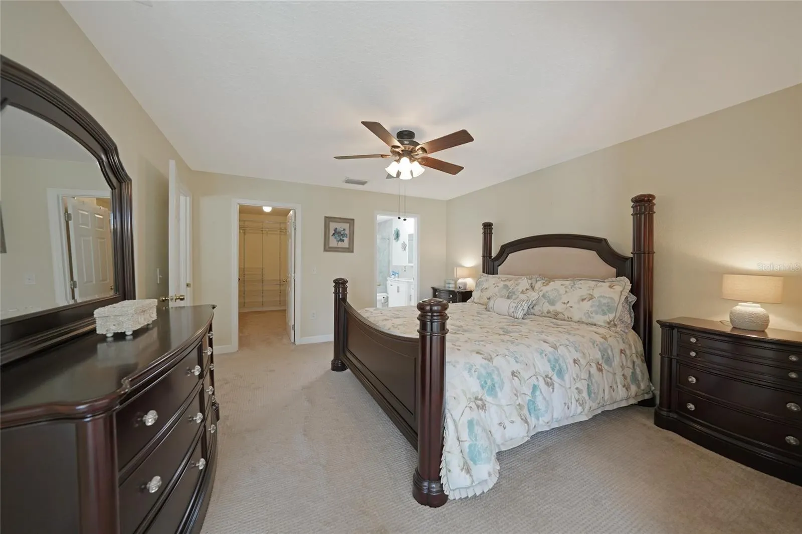 3767 TRIPOLI BLVD