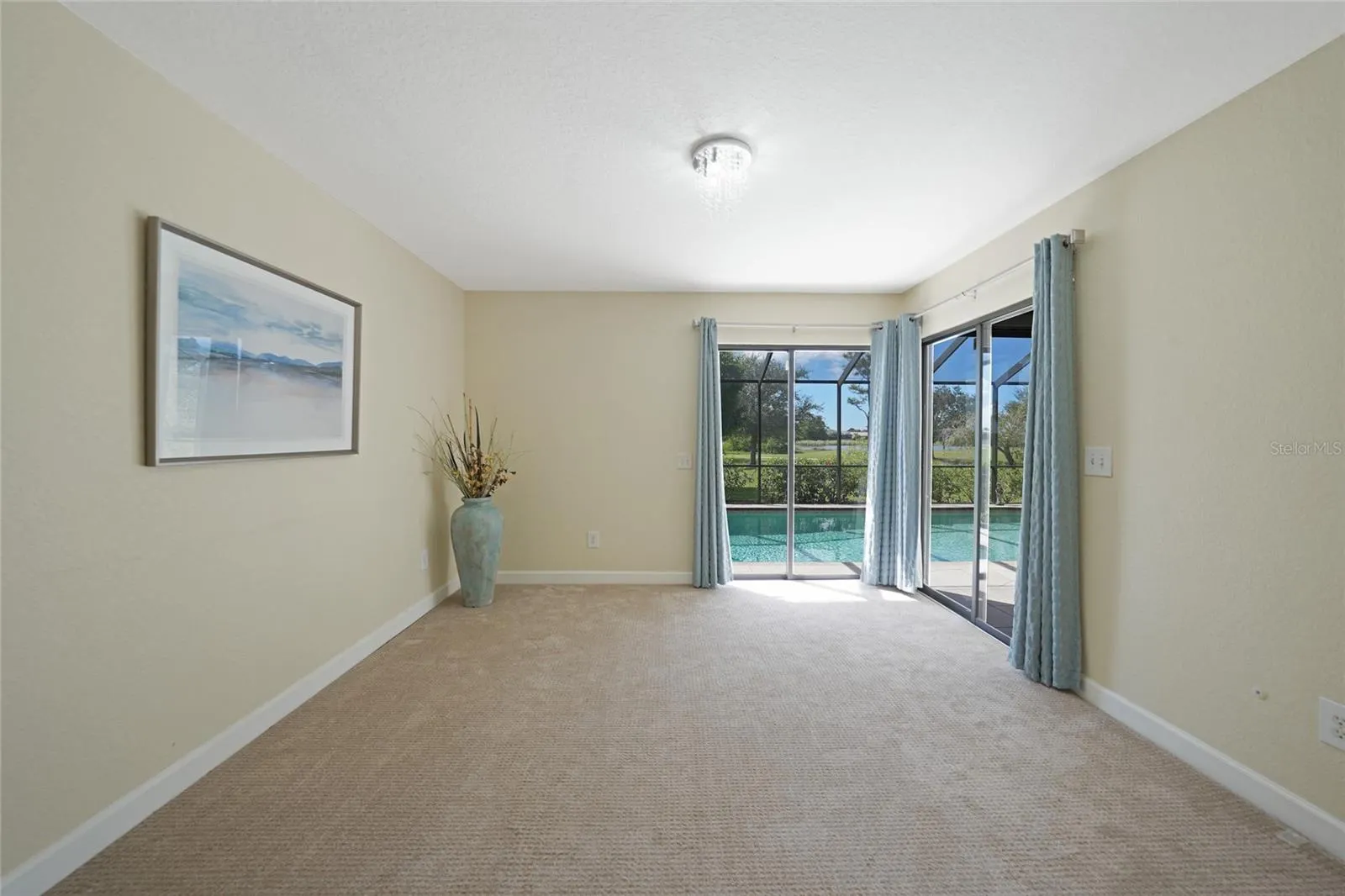 3767 TRIPOLI BLVD