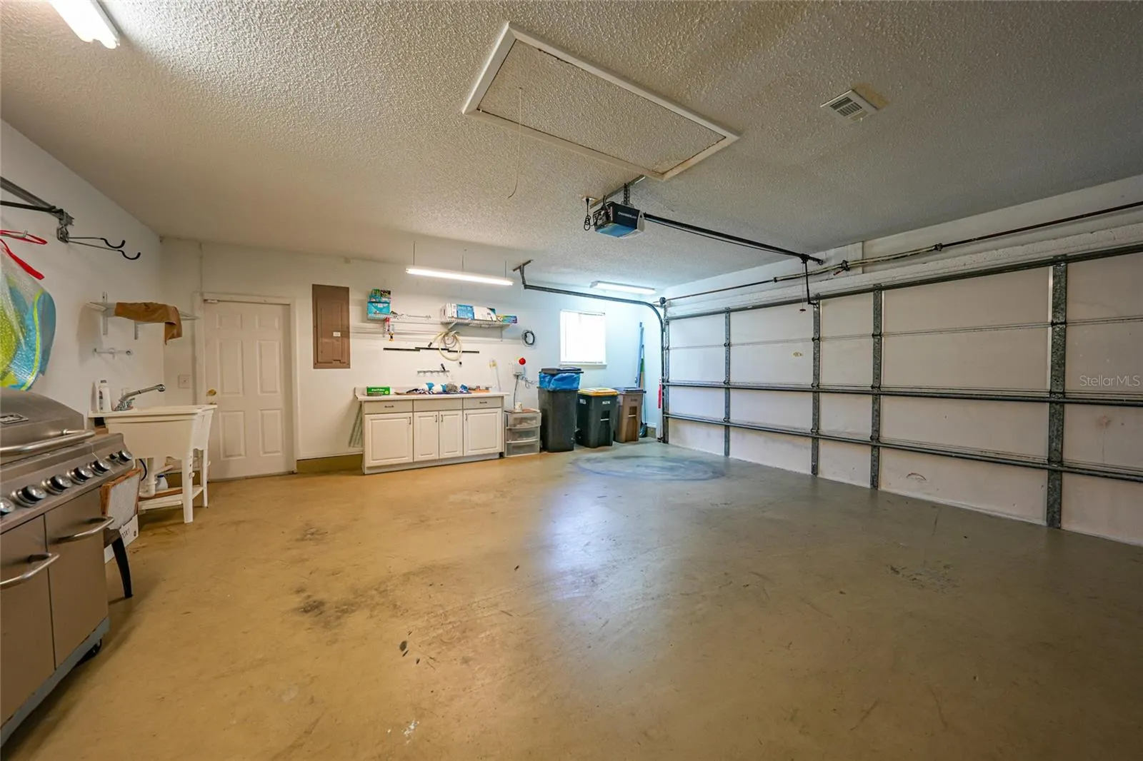 3767 TRIPOLI BLVD